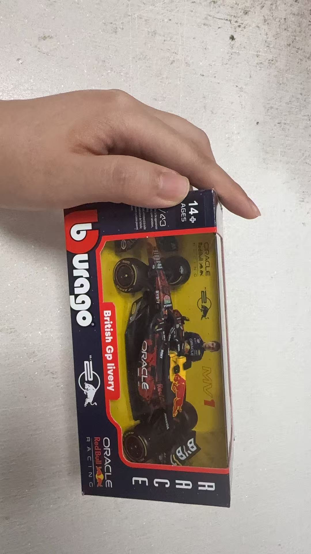 Bburago 1:43 F1 Ferrari SF25 M - Model Kit Italeri incelemesi ve fiyatı