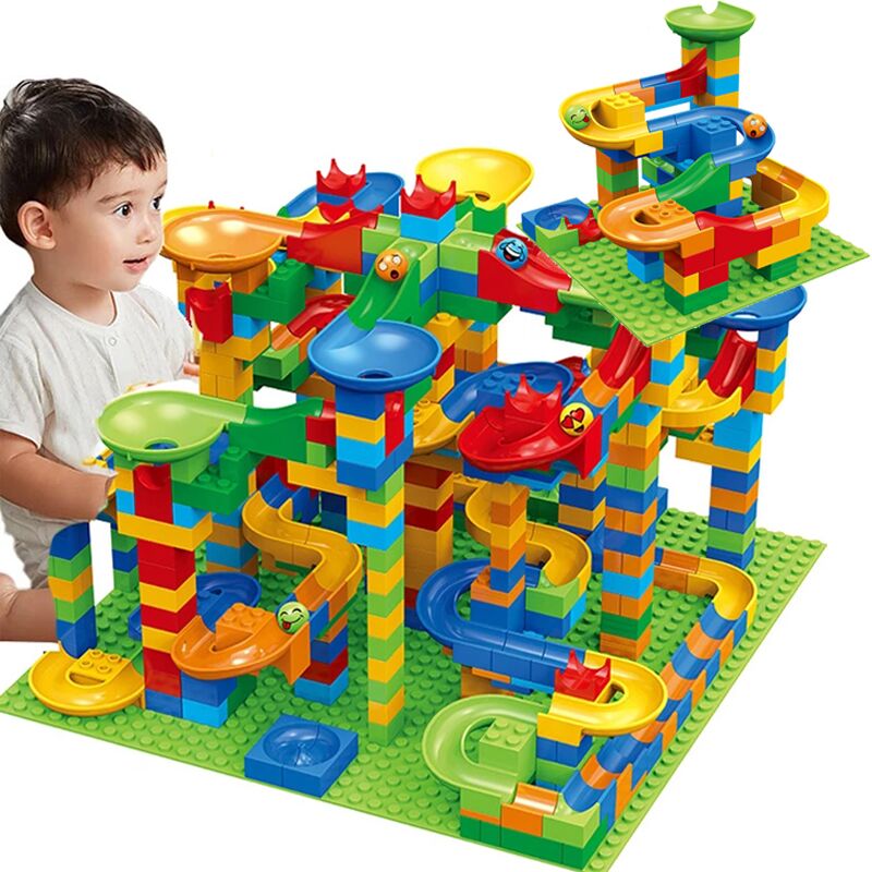 84-504 adet mermer yarış koşus - Model Kit Wall E incelemesi ve fiyatı