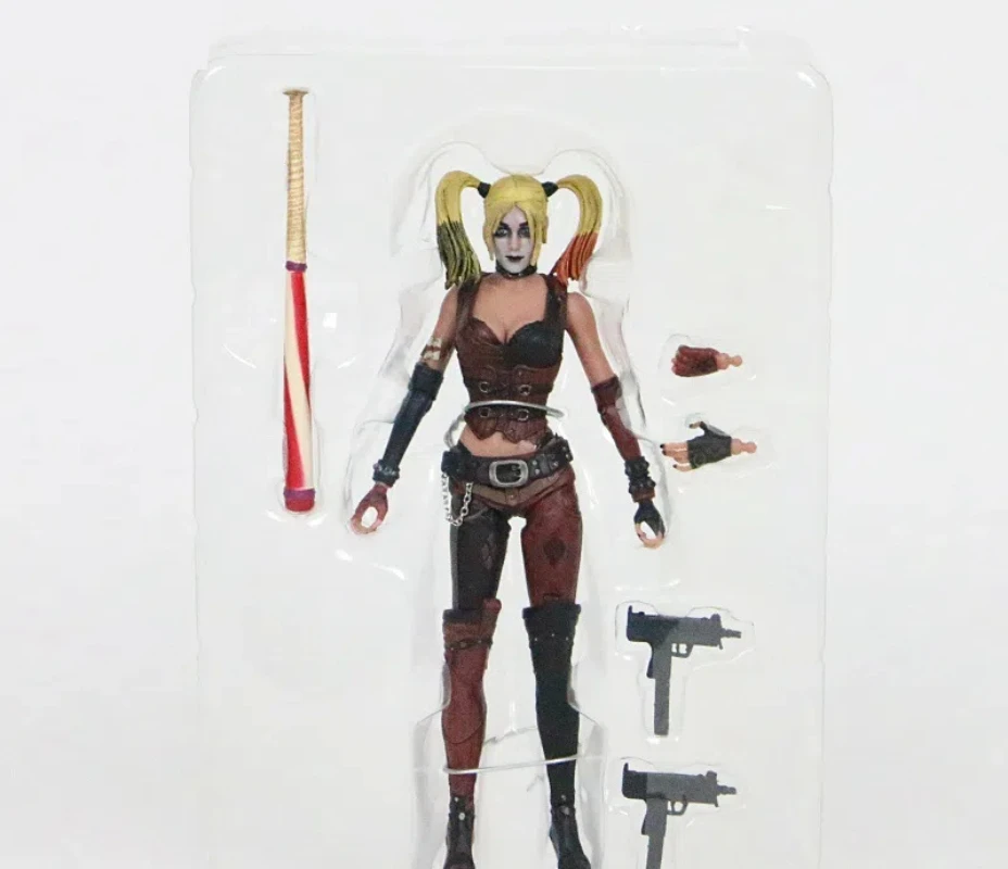 Anime Film İntihar Kadro Harle - Model Kit Harley Quinn incelemesi ve fiyatı