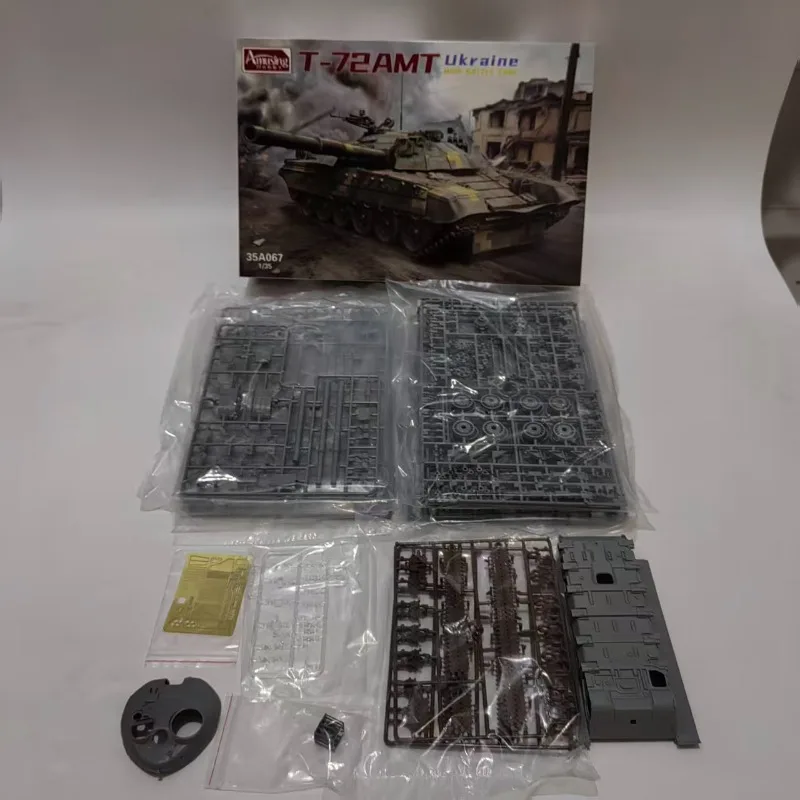 Eğlenceli T-72AMT Ukrayna Ana  - Model Kit Ukraine incelemesi ve fiyatı